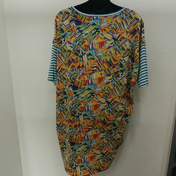 LulaRoe Multicolored Printed Irma Top - Picture 6 of 8